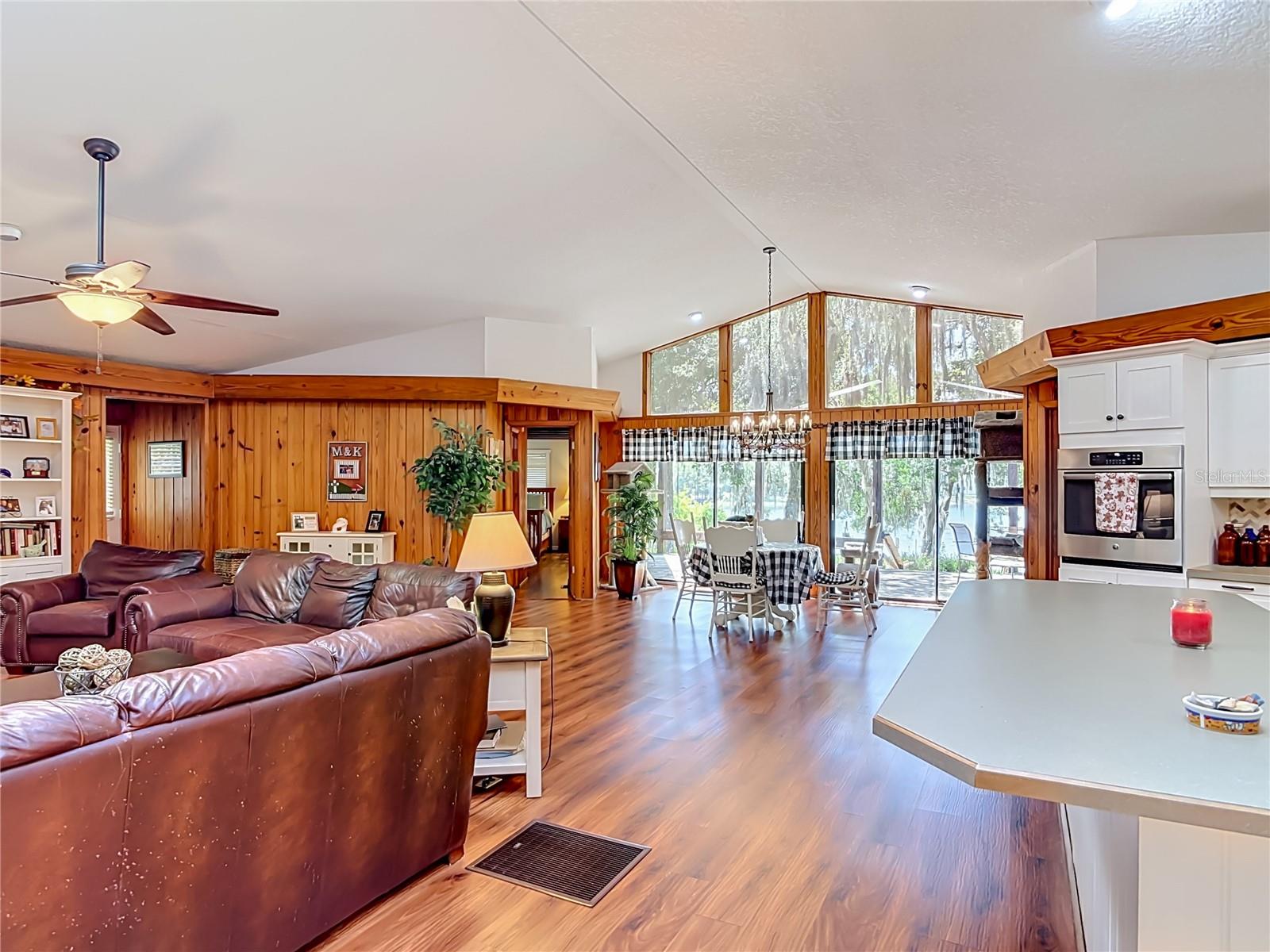 43809 SUNSET DR, PAISLEY, FL, 32767