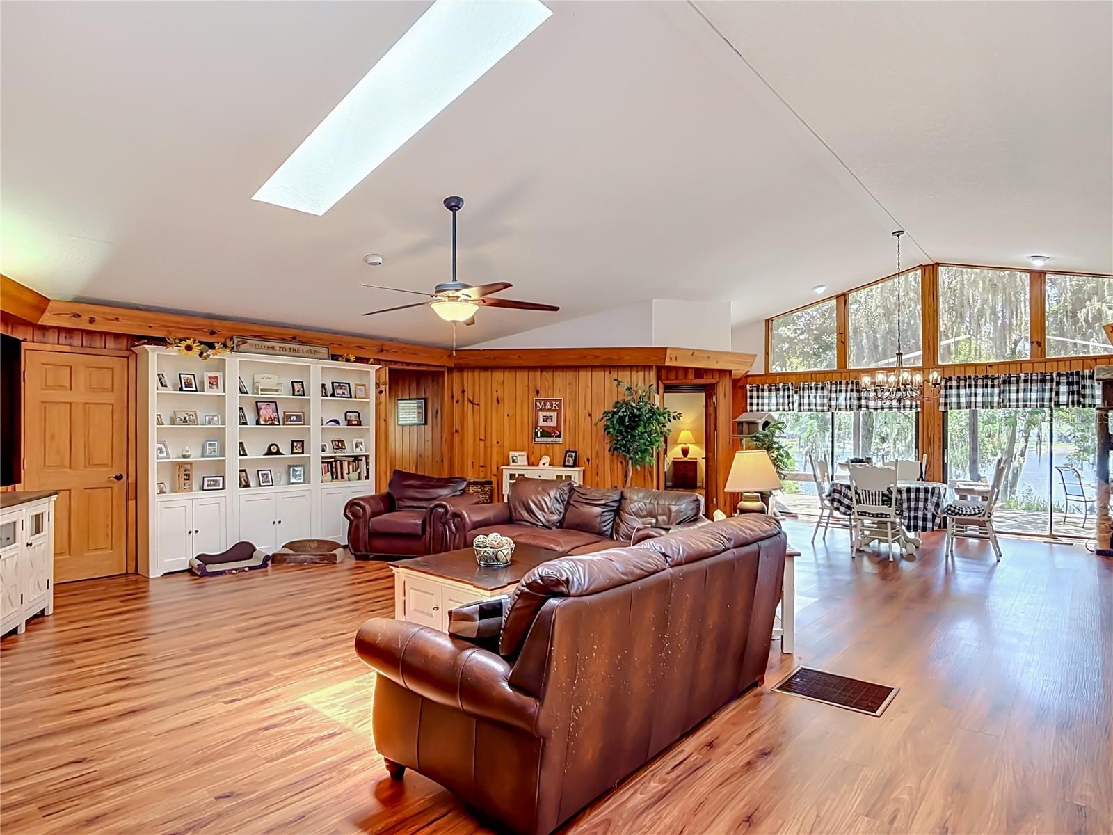 43809 SUNSET DR, PAISLEY, FL, 32767