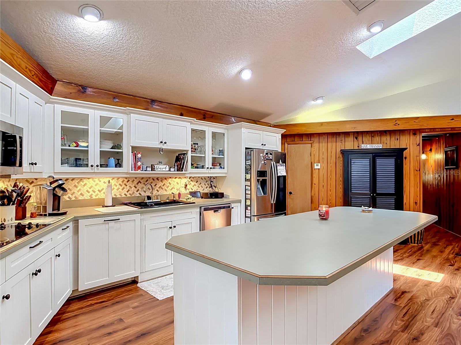 43809 SUNSET DR, PAISLEY, FL, 32767