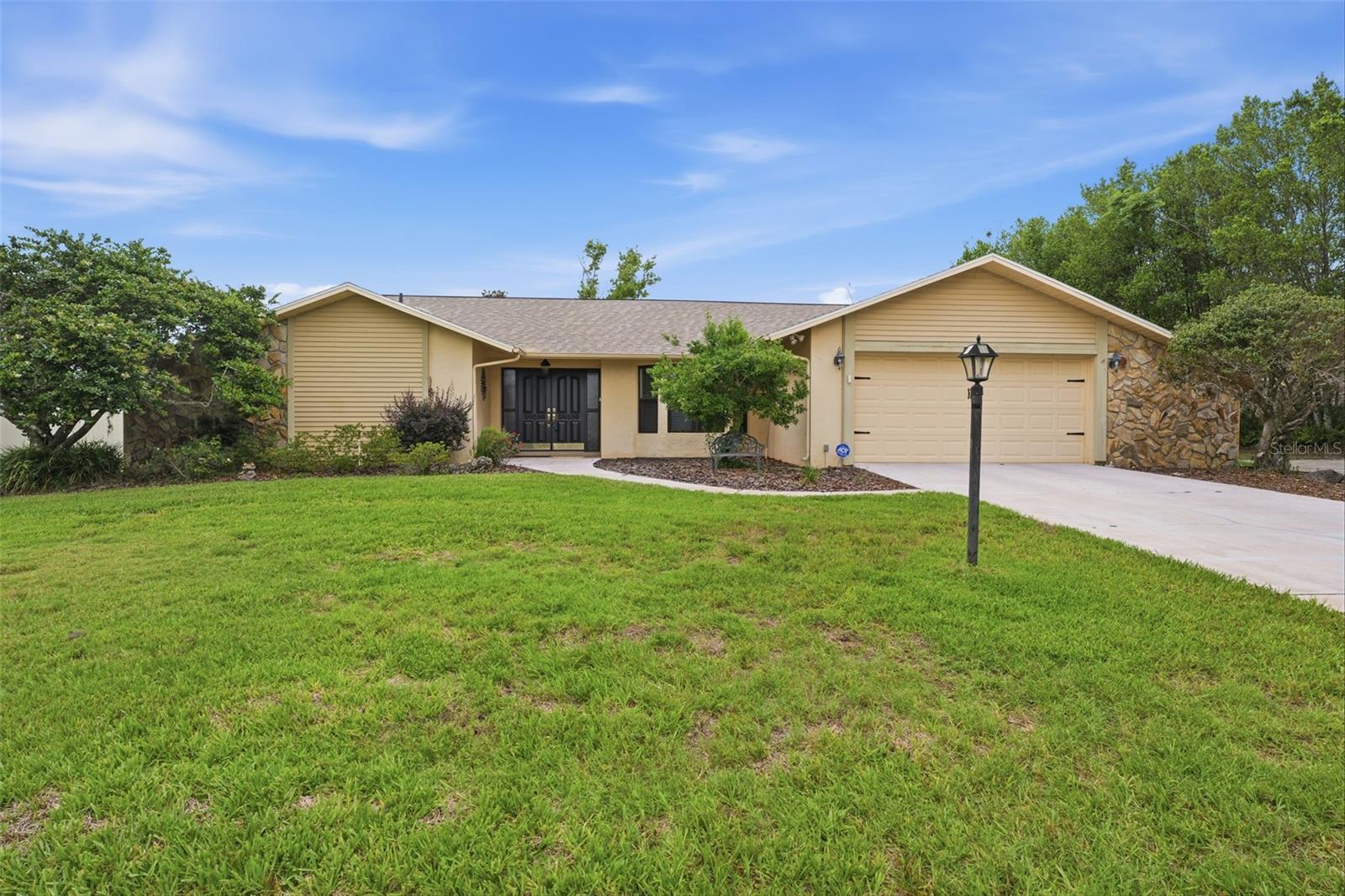 5227 SUWANNEE RD, WEEKI WACHEE, FL, 34607