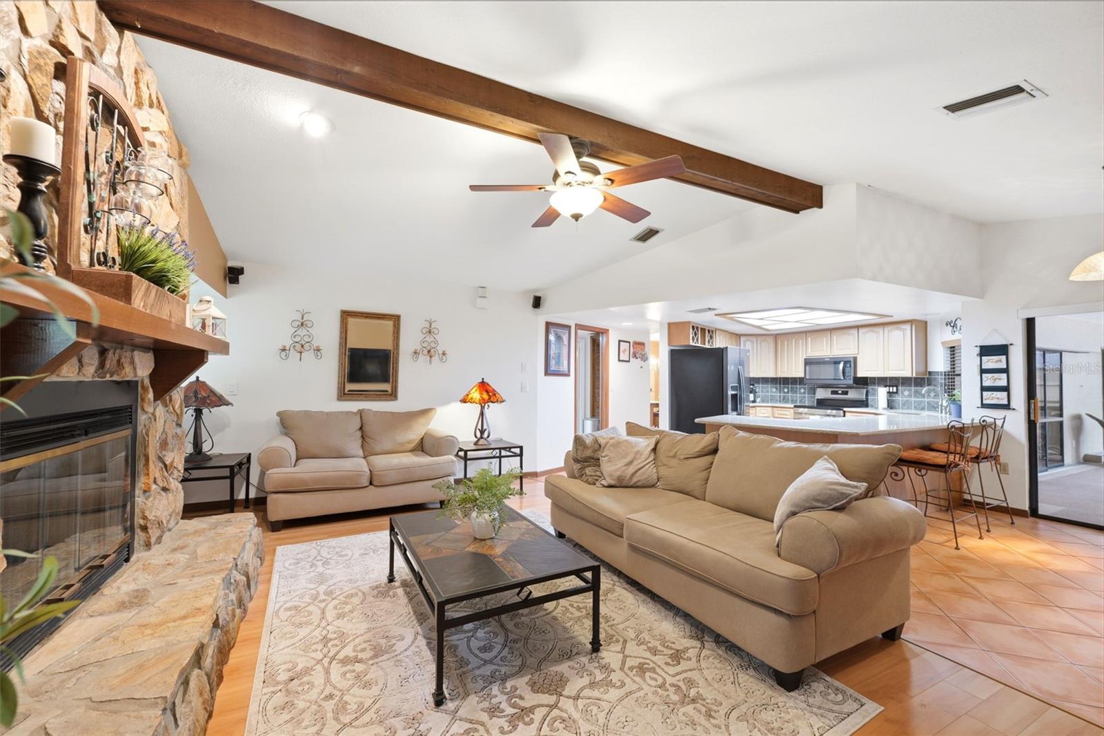 5227 SUWANNEE RD, WEEKI WACHEE, FL, 34607