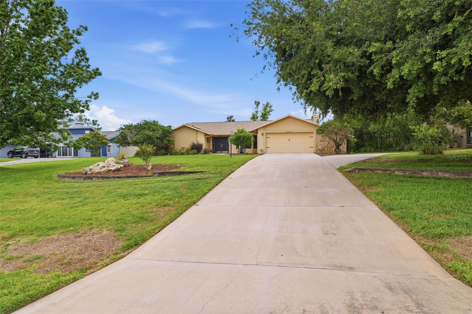 5227 SUWANNEE RD, WEEKI WACHEE, FL, 34607