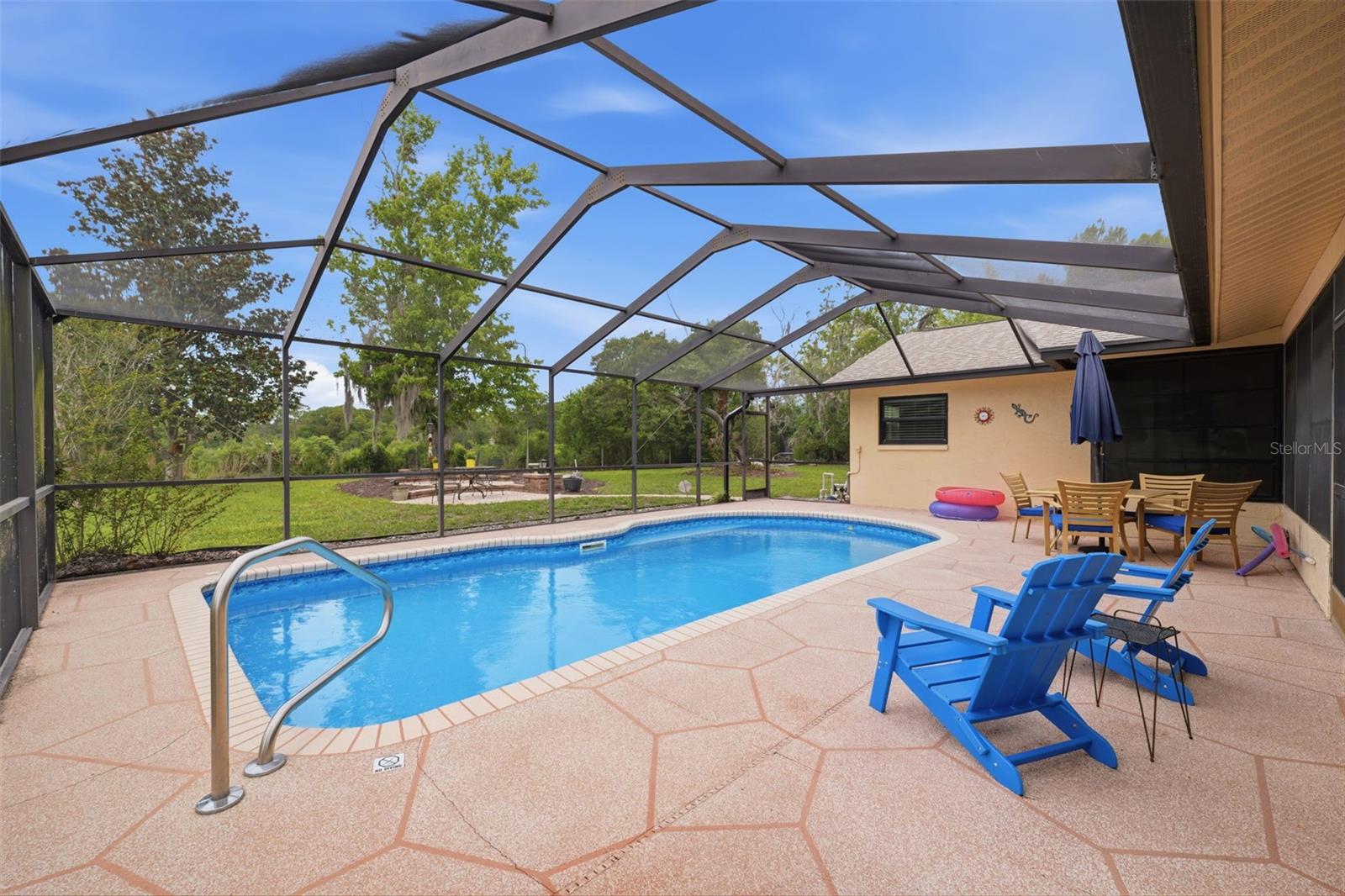 5227 SUWANNEE RD, WEEKI WACHEE, FL, 34607