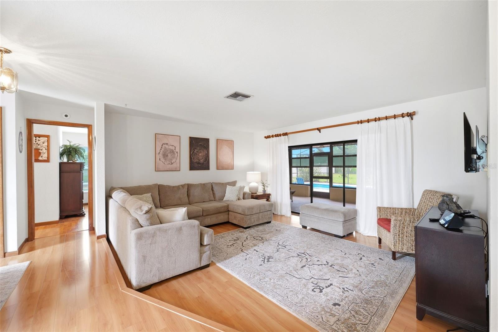 5227 SUWANNEE RD, WEEKI WACHEE, FL, 34607