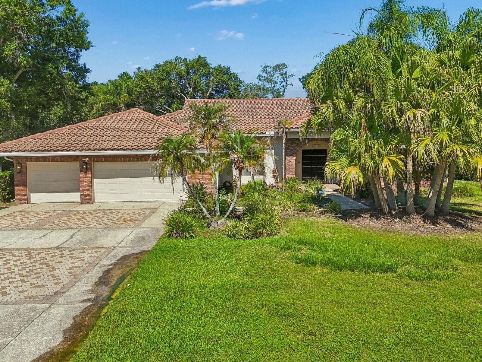 2402 HUNTINGTON BLVD, SAFETY HARBOR, FL, 34695