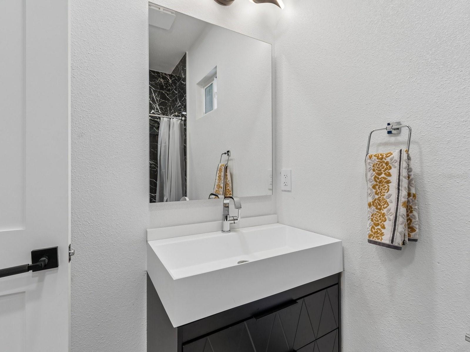 2402 HUNTINGTON BLVD, SAFETY HARBOR, FL, 34695