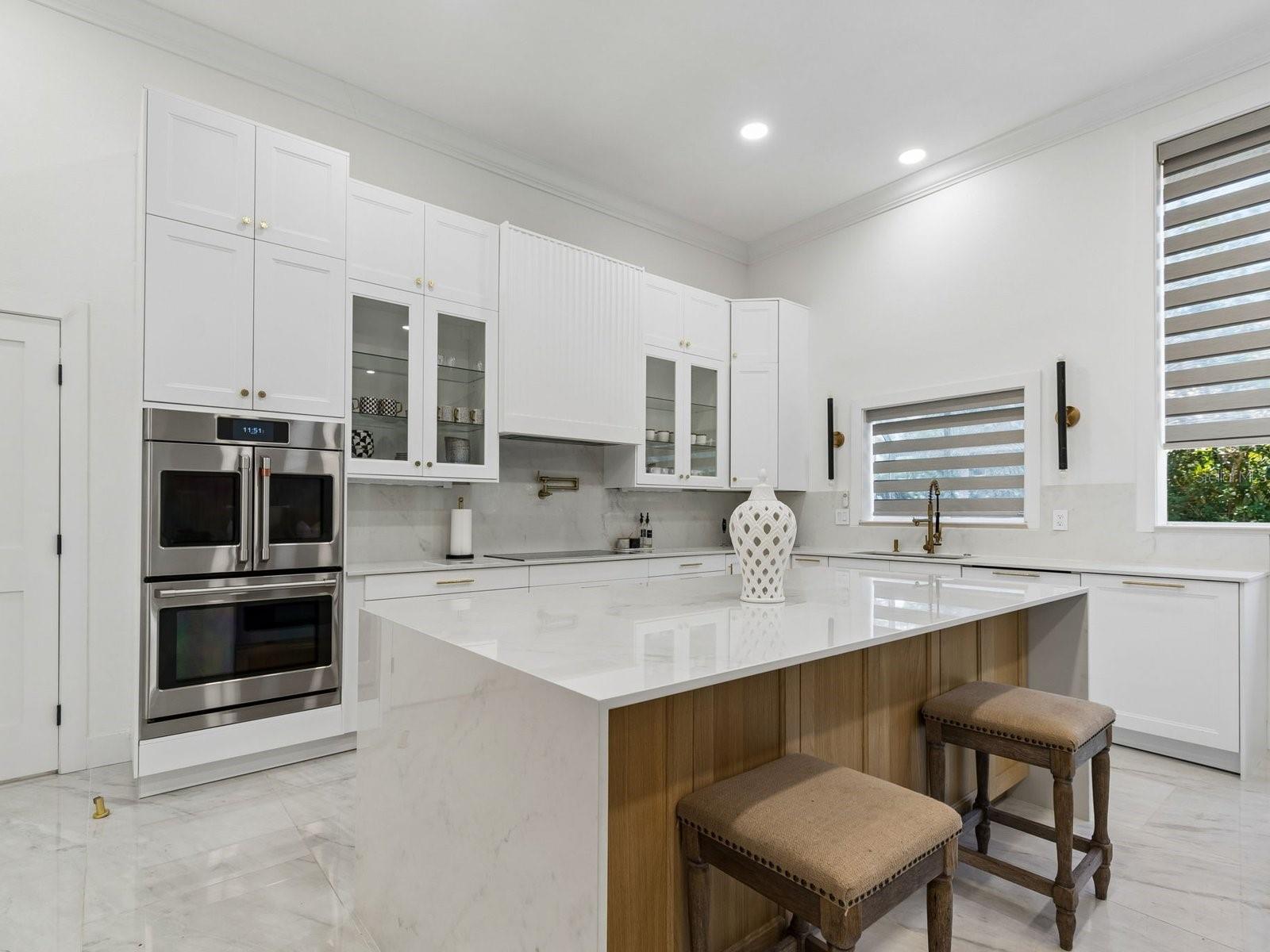 2402 HUNTINGTON BLVD, SAFETY HARBOR, FL, 34695
