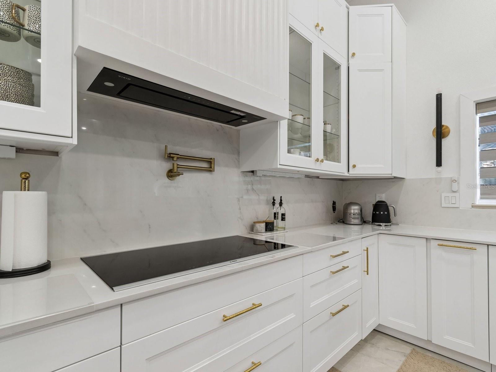 2402 HUNTINGTON BLVD, SAFETY HARBOR, FL, 34695
