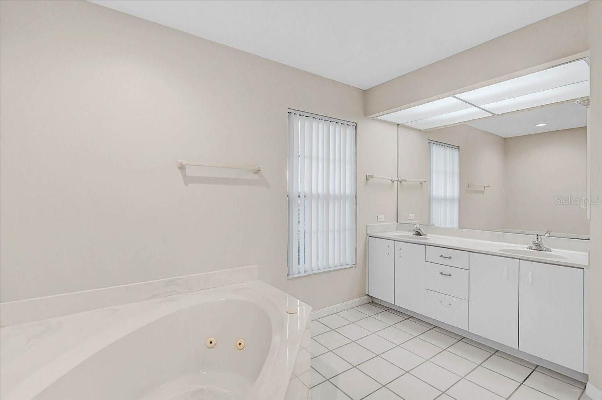 938 S DORAL LN, VENICE, FL, 34293