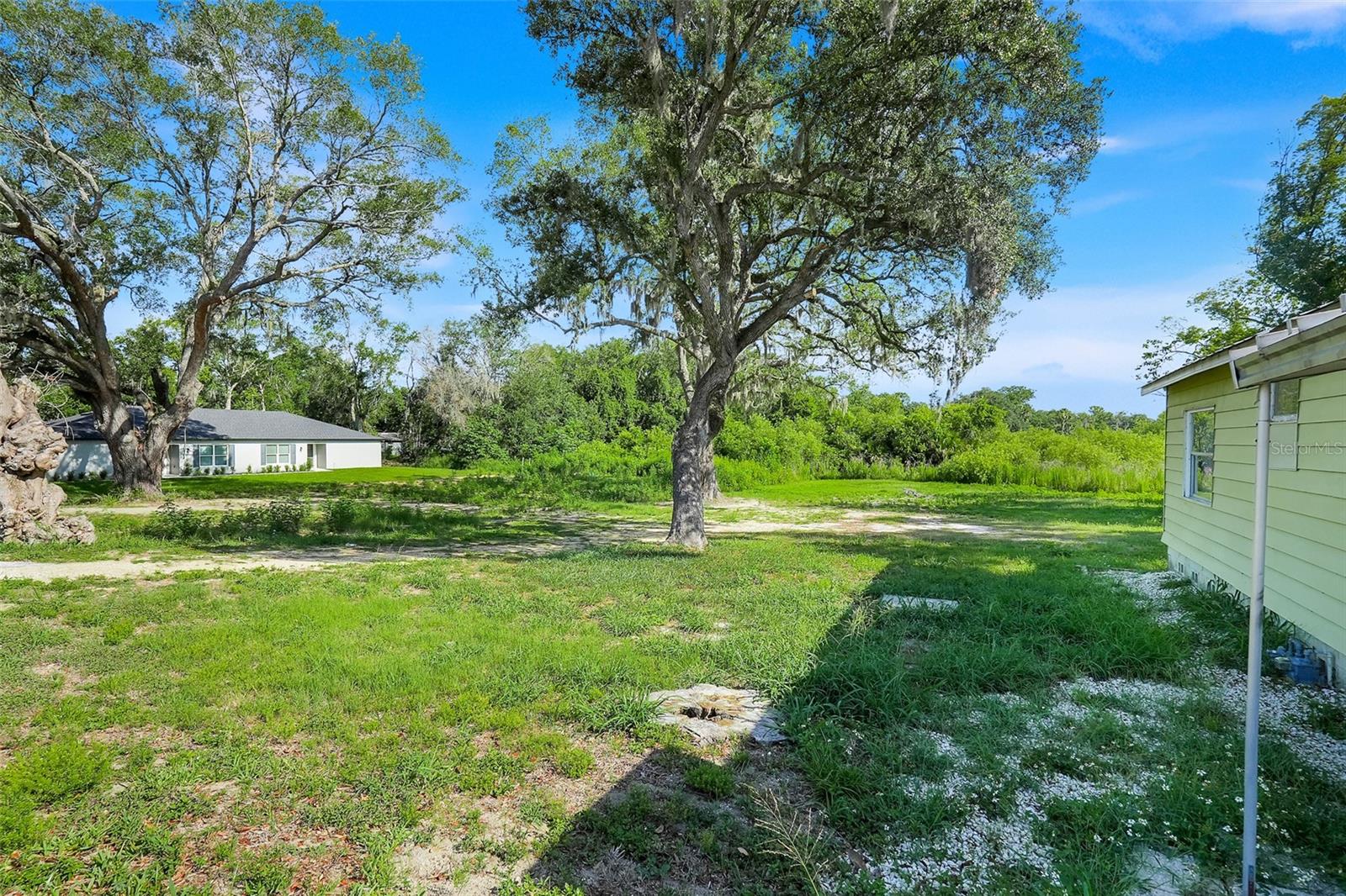 2104 SOUTH ST, LEESBURG, FL, 34748