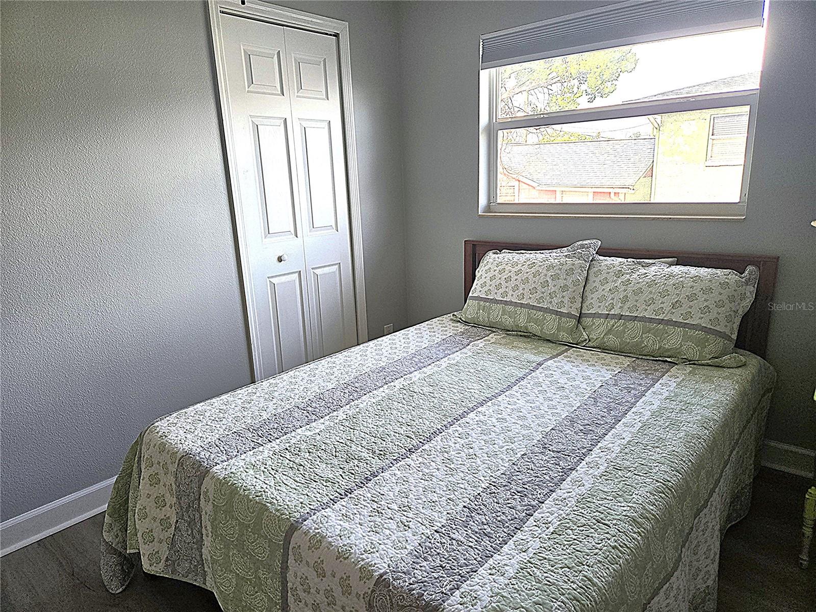 5605 SHORE BLVD S #1B, GULFPORT, FL, 33707