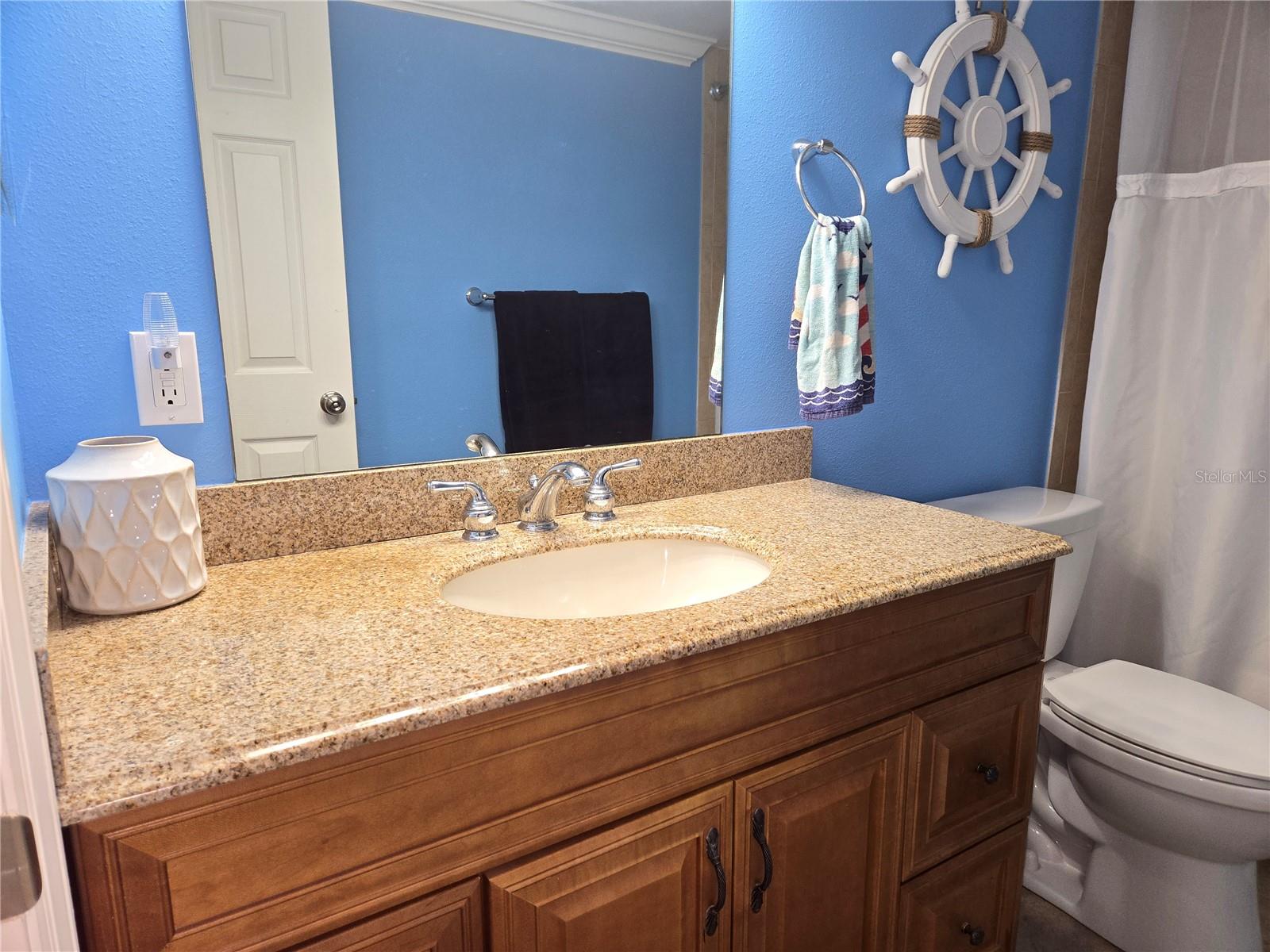 5605 SHORE BLVD S #1B, GULFPORT, FL, 33707