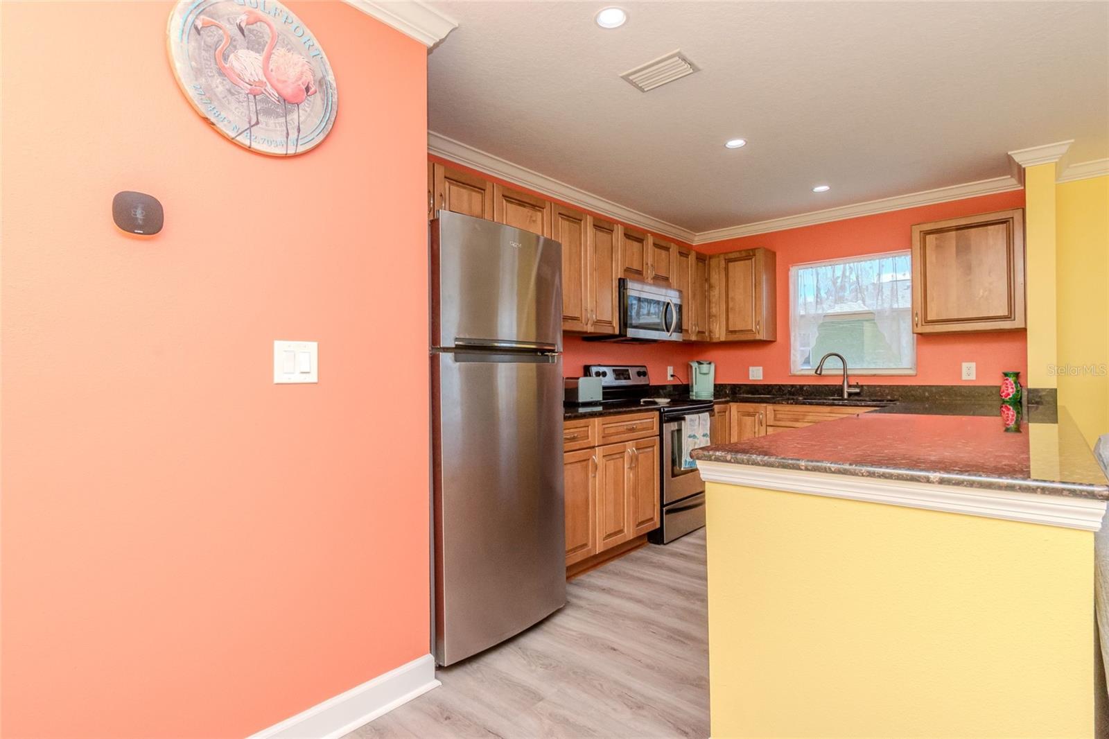 5605 SHORE BLVD S #1B, GULFPORT, FL, 33707
