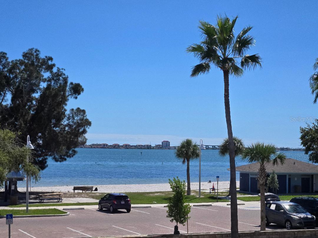 5605 SHORE BLVD S #1B, GULFPORT, FL, 33707