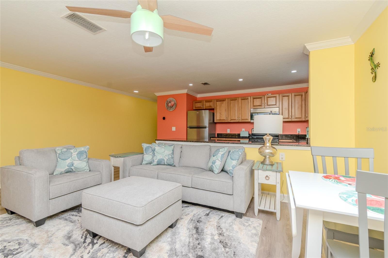 5605 SHORE BLVD S #1B, GULFPORT, FL, 33707