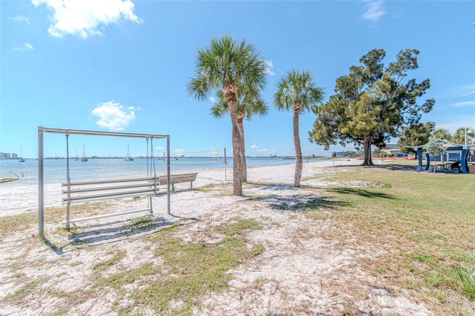 5605 SHORE BLVD S #1B, GULFPORT, FL, 33707