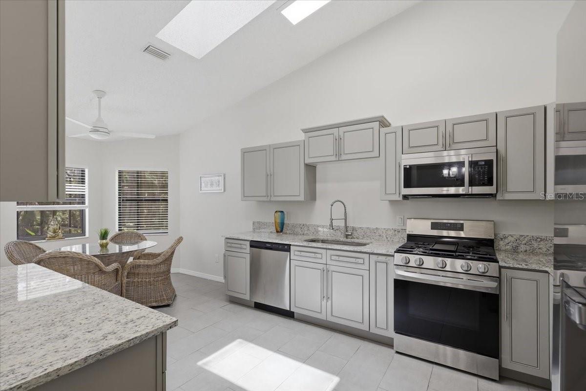21 WATERFORD PL, PALM COAST, FL, 32164