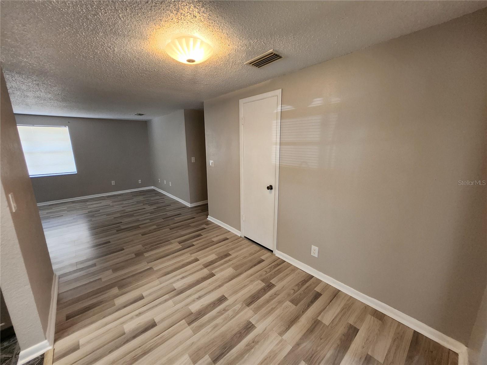 806 WALNUT DR, SEFFNER, FL, 33584