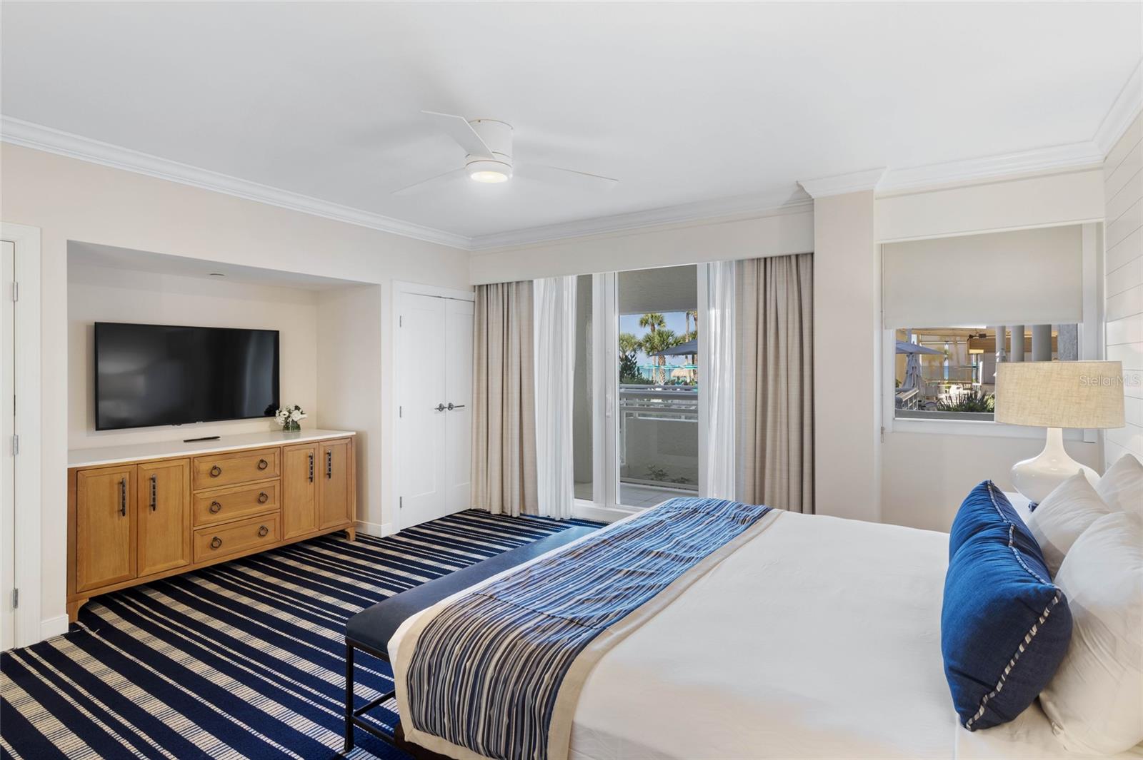 210 SANDS POINT RD #2101, LONGBOAT KEY, FL, 34228