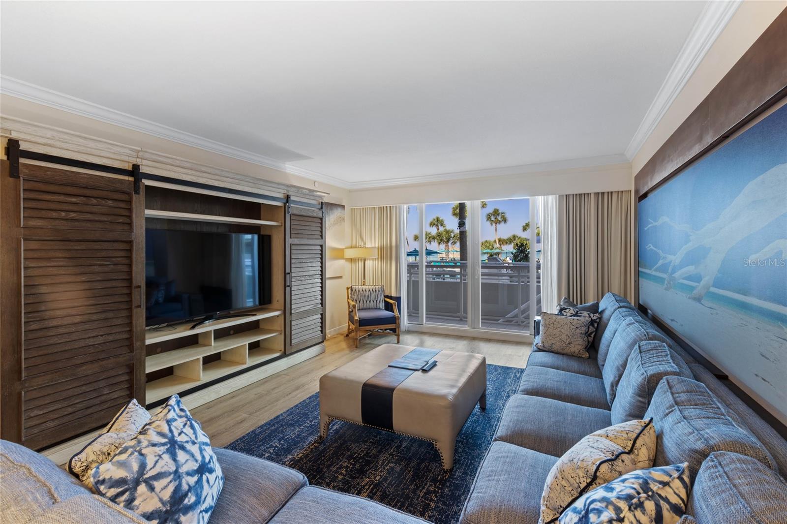 210 SANDS POINT RD #2101, LONGBOAT KEY, FL, 34228