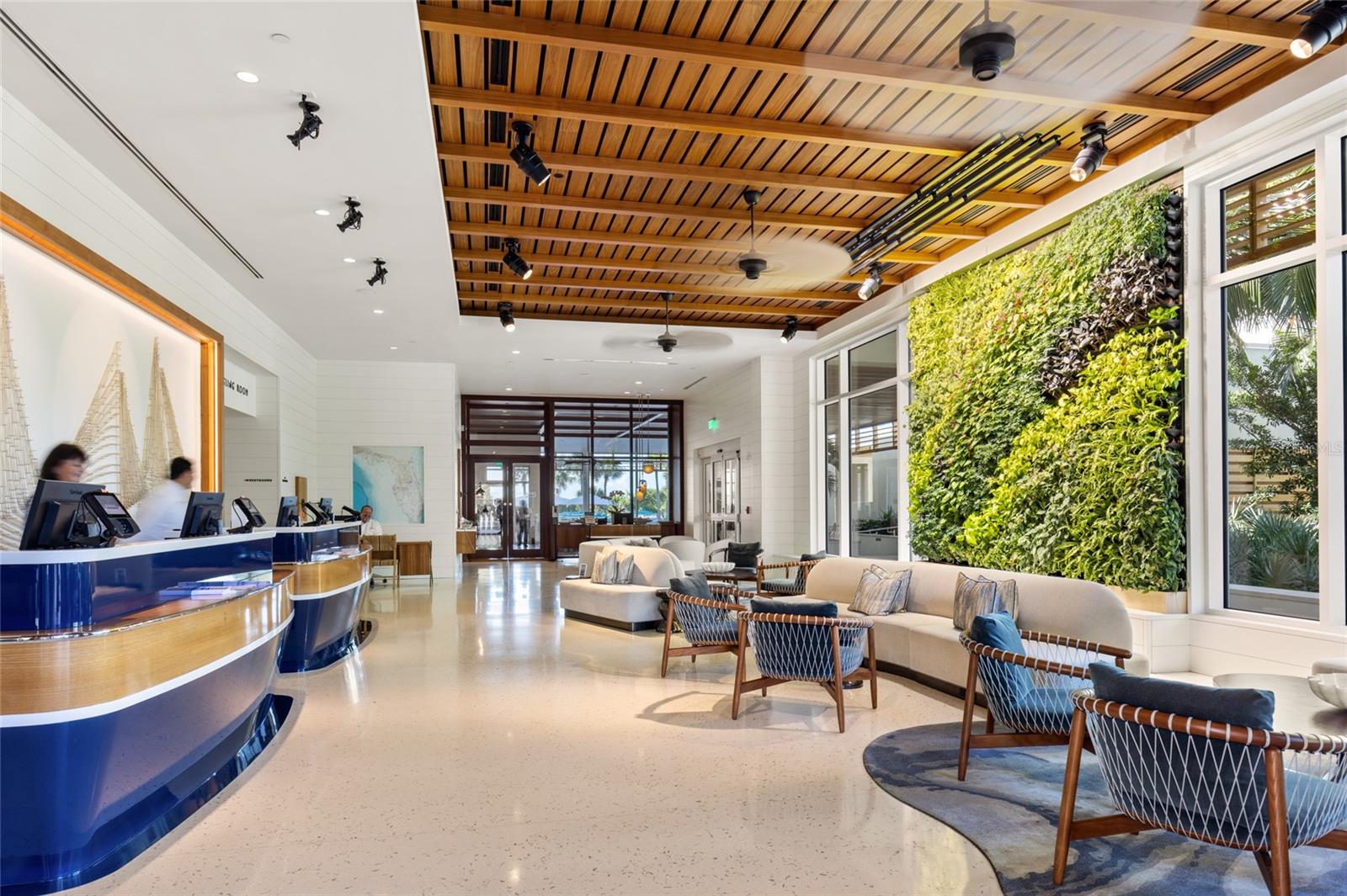 210 SANDS POINT RD #2101, LONGBOAT KEY, FL, 34228
