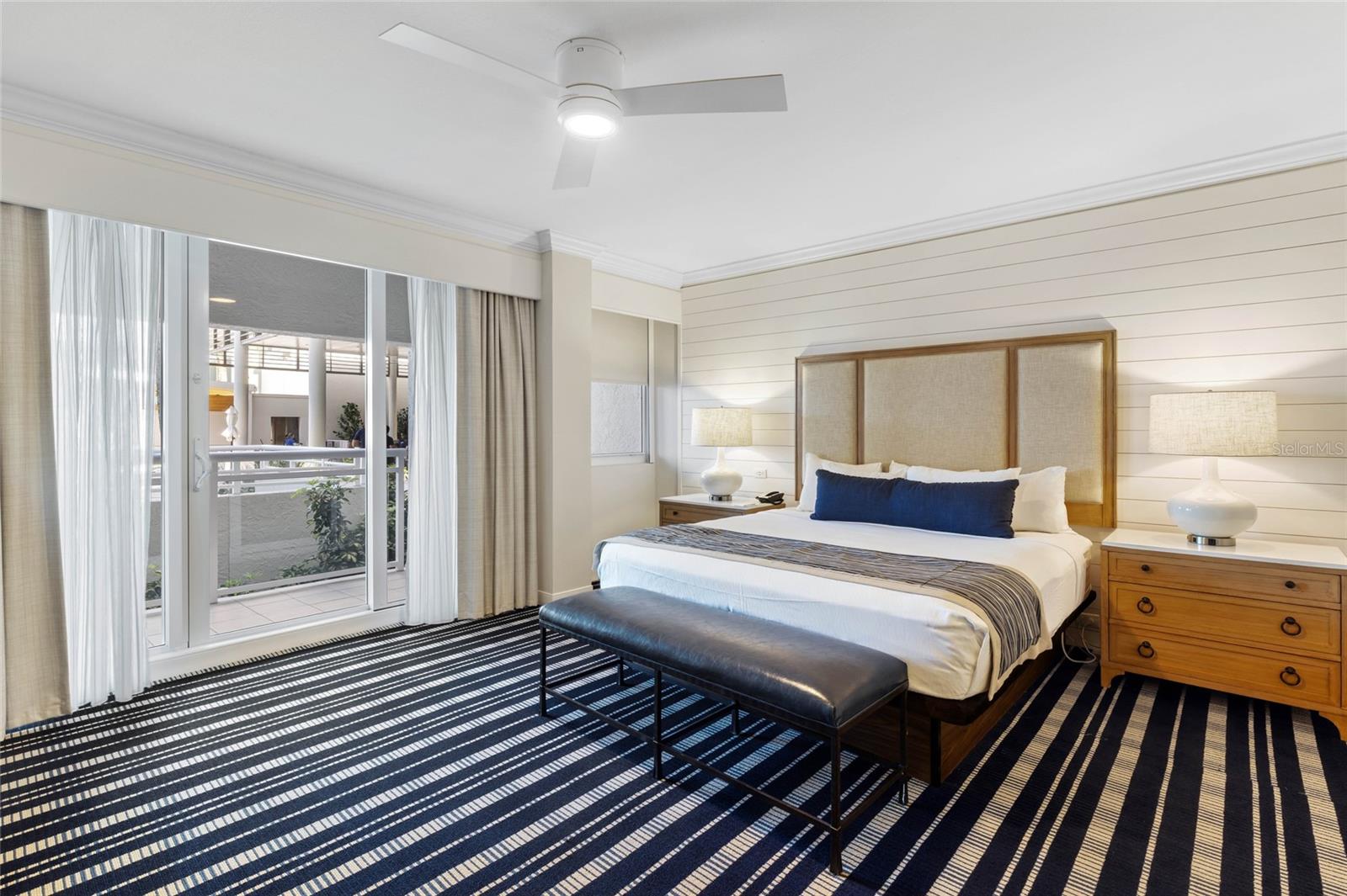 210 SANDS POINT RD #2101, LONGBOAT KEY, FL, 34228