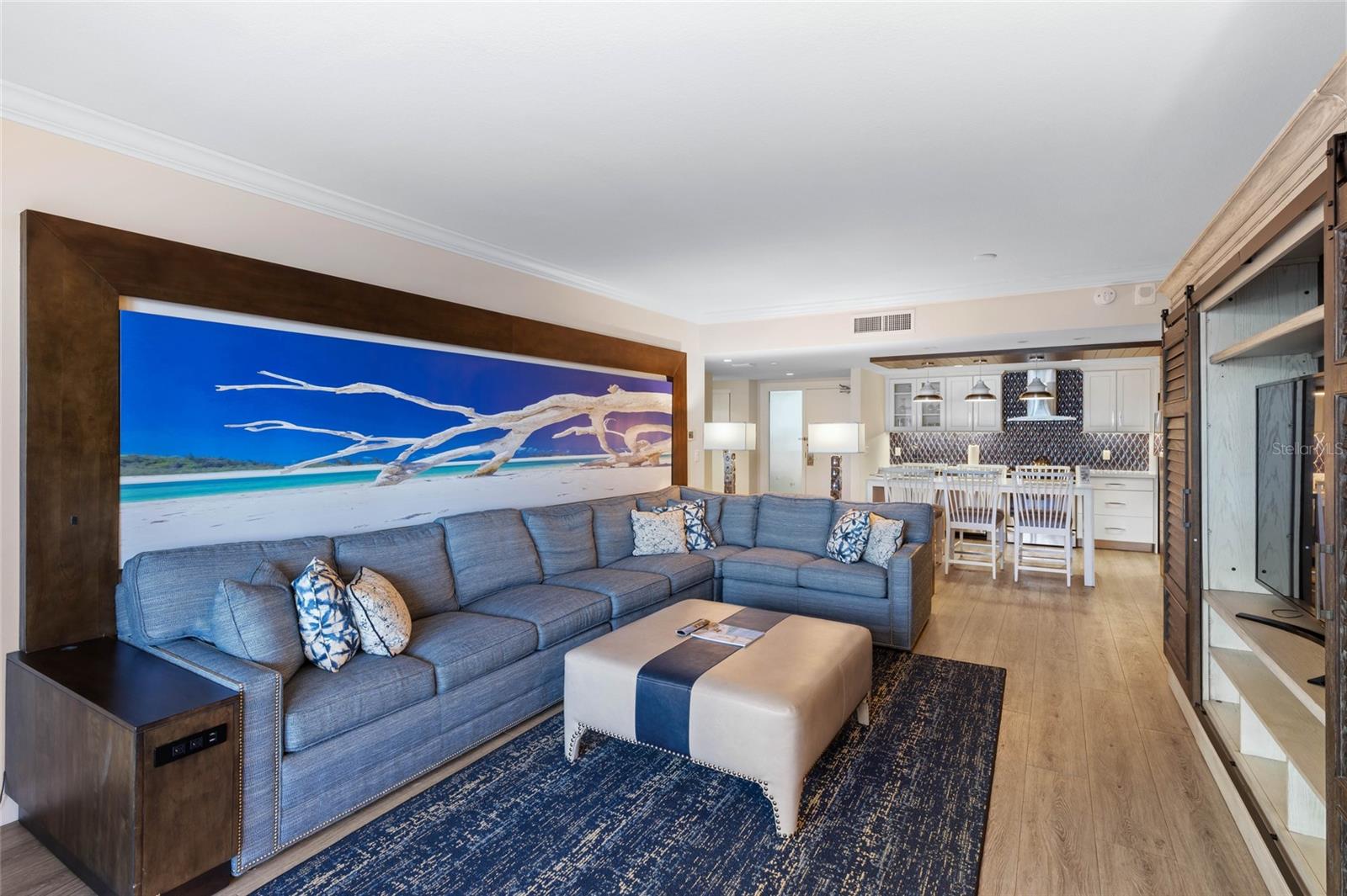 210 SANDS POINT RD #2101, LONGBOAT KEY, FL, 34228