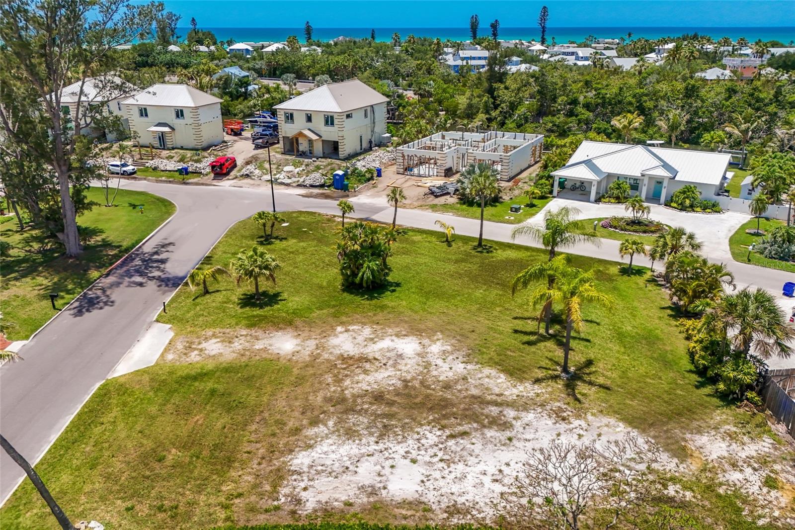 591 RUSSELL ST, LONGBOAT KEY, FL, 34228