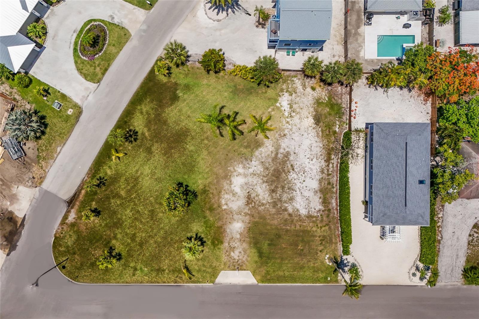 591 RUSSELL ST, LONGBOAT KEY, FL, 34228