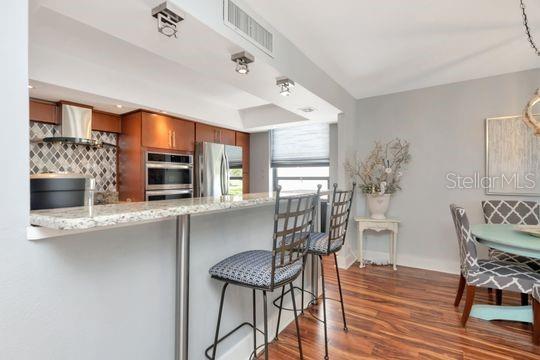 220 BELLEVIEW BLVD #203, BELLEAIR, FL, 33756