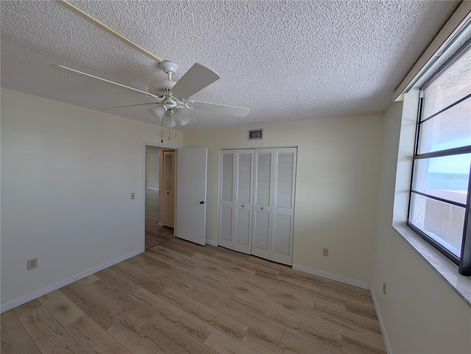 18304 GULF BLVD #406, REDINGTON SHORES, FL, 33708