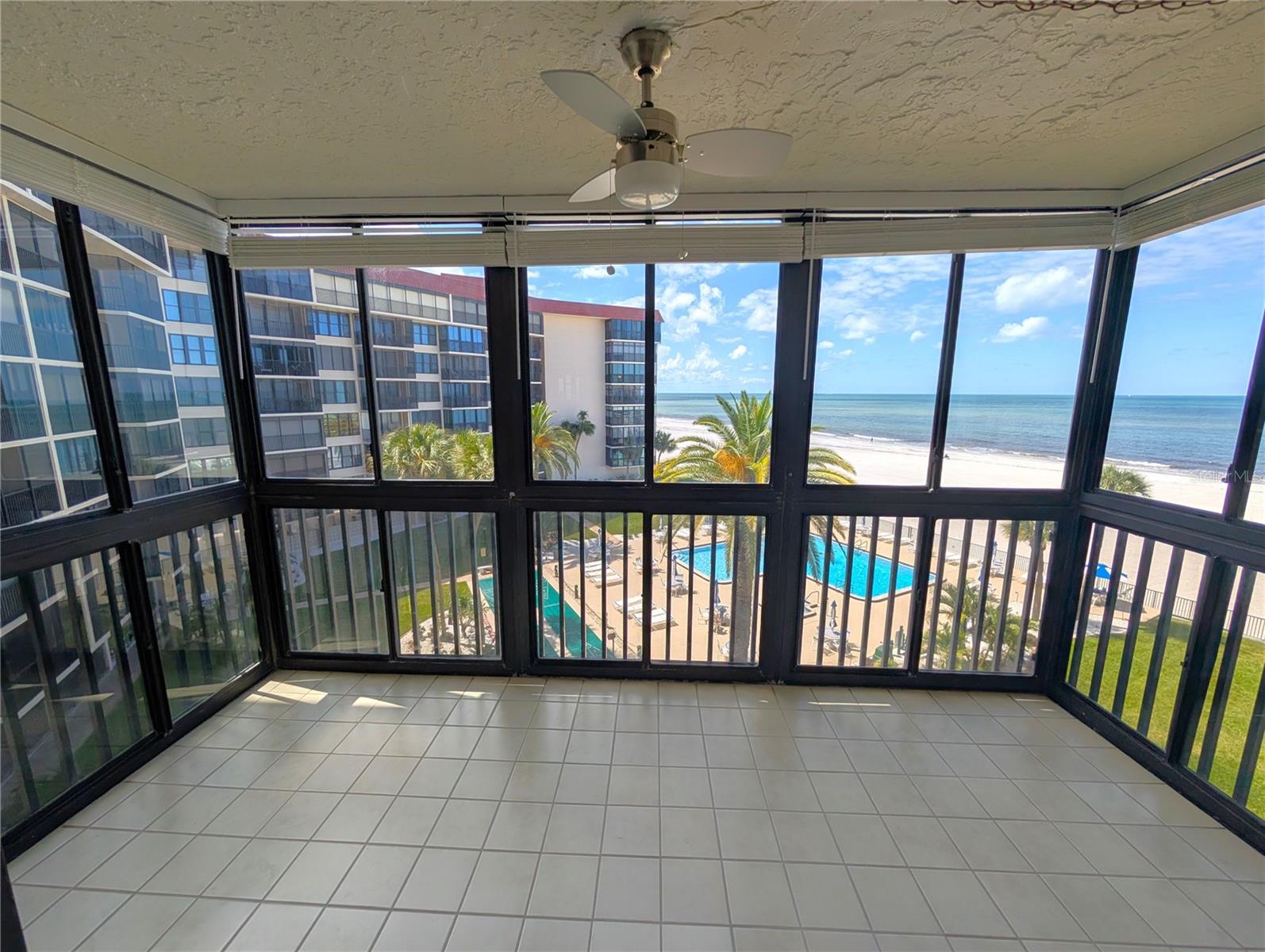 18304 GULF BLVD #406, REDINGTON SHORES, FL, 33708