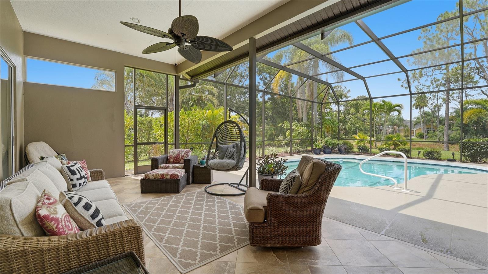 7117 DORNOUGH LN, BRADENTON, FL, 34202