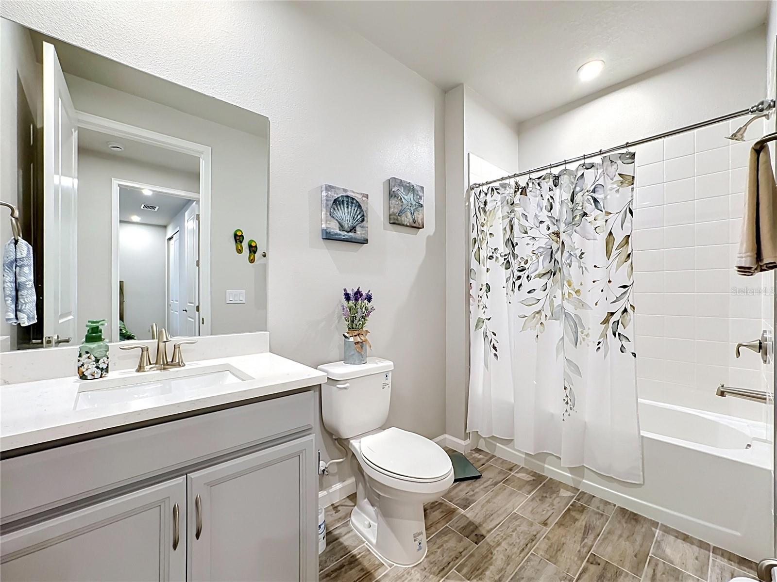 3775 MAXWELL PARK DR #3775, SUN CITY CENTER, FL, 33573