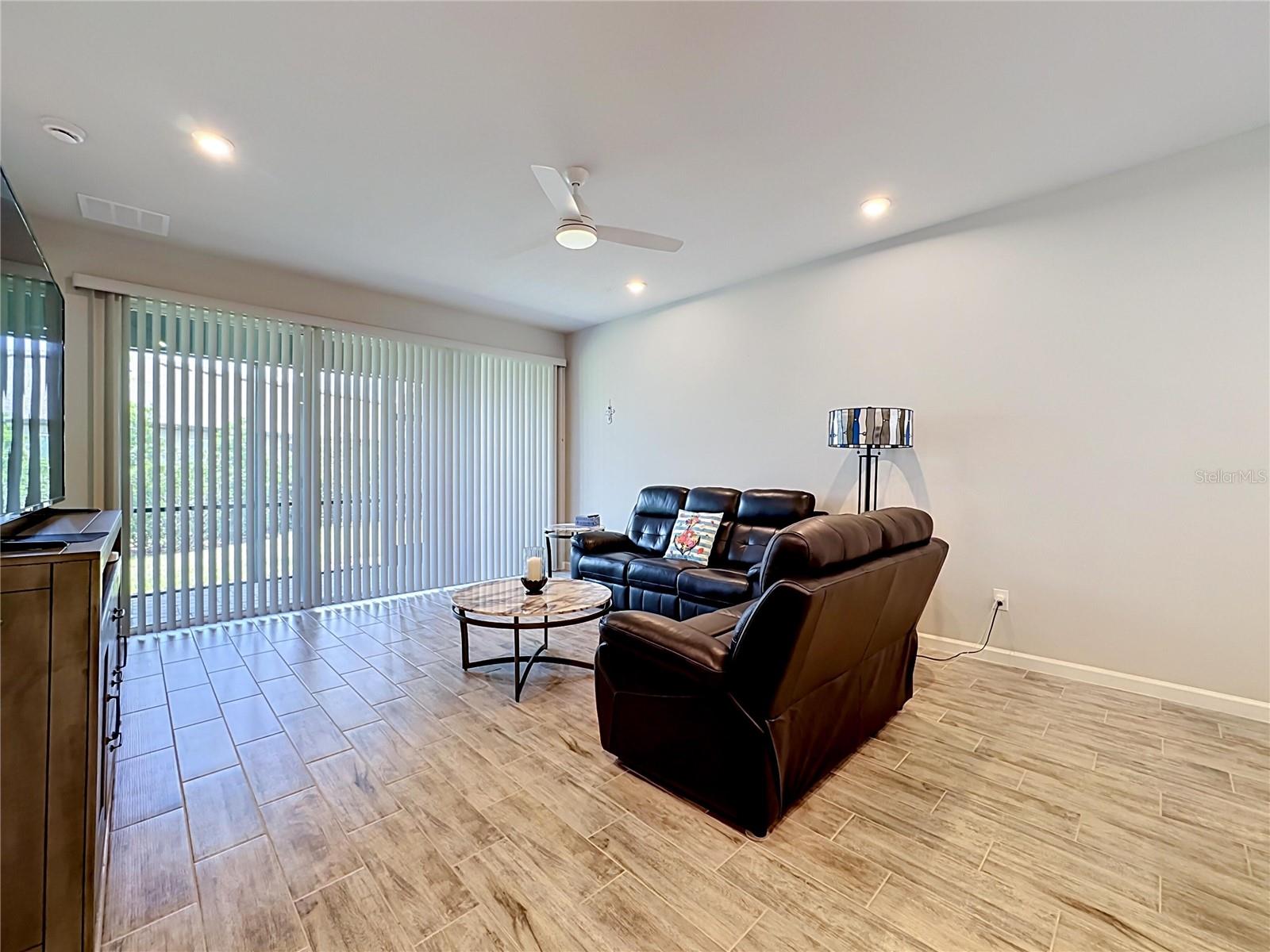 3775 MAXWELL PARK DR #3775, SUN CITY CENTER, FL, 33573