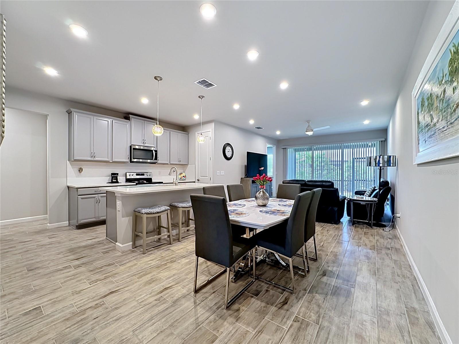 3775 MAXWELL PARK DR #3775, SUN CITY CENTER, FL, 33573