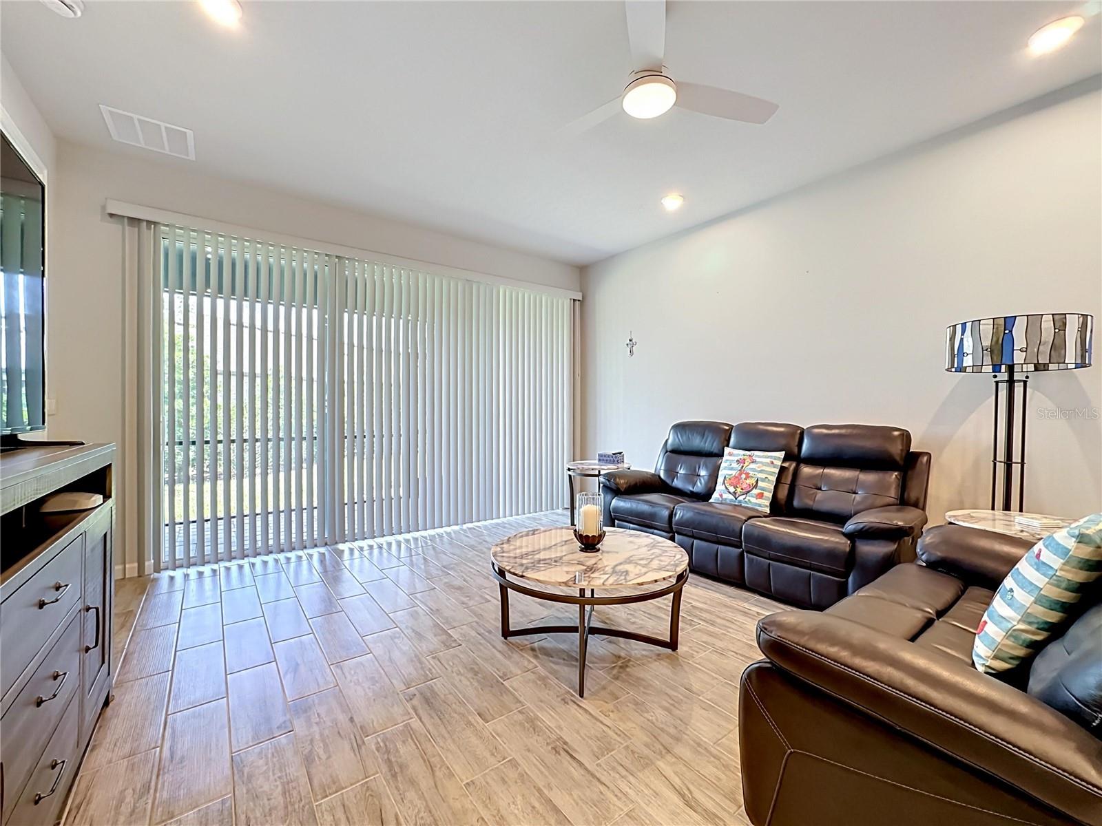 3775 MAXWELL PARK DR #3775, SUN CITY CENTER, FL, 33573