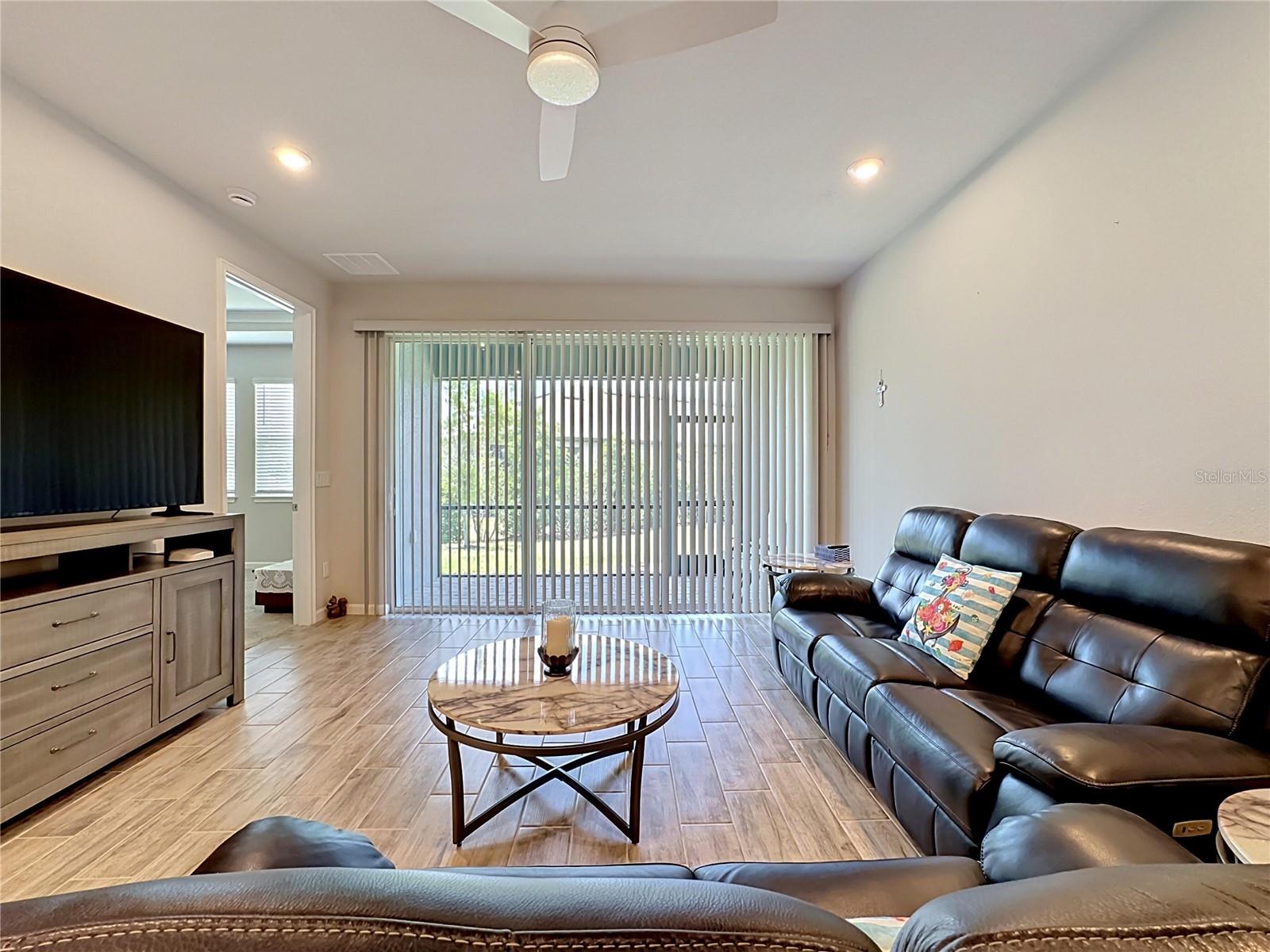 3775 MAXWELL PARK DR #3775, SUN CITY CENTER, FL, 33573