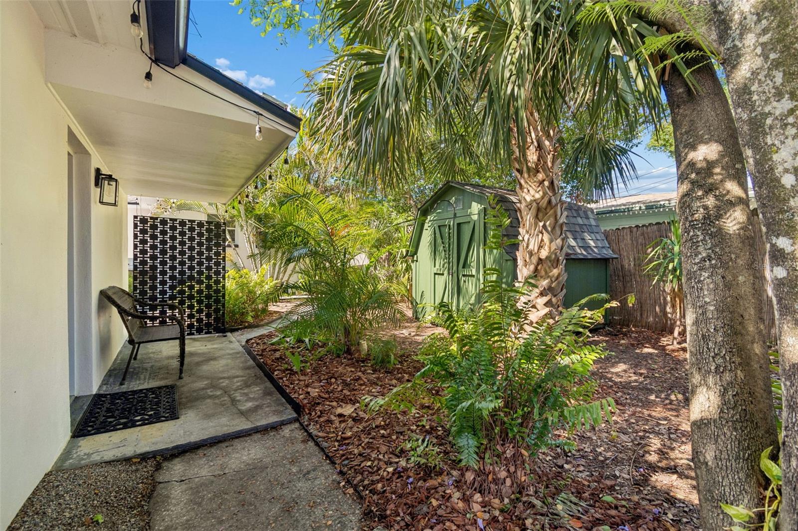 3737 BURLINGTON AVE N, ST PETERSBURG, FL, 33713