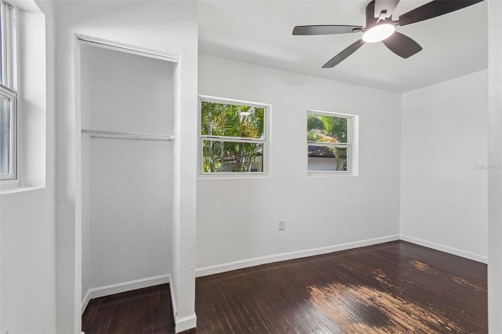 3737 BURLINGTON AVE N, ST PETERSBURG, FL, 33713