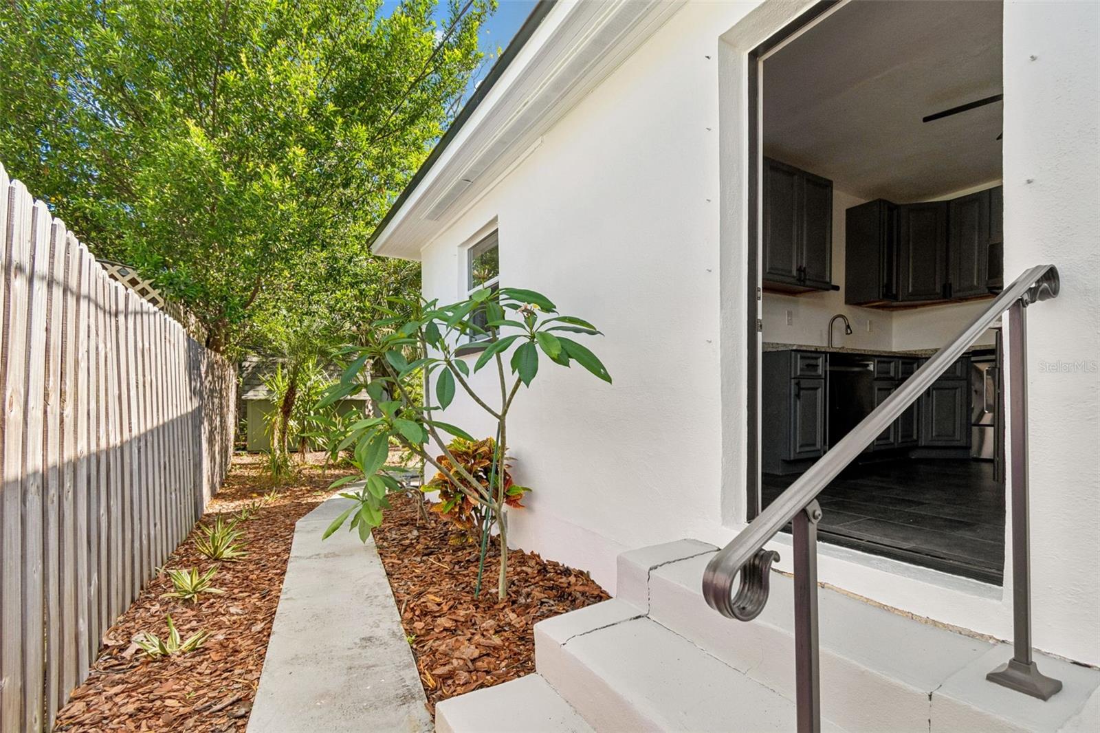 3737 BURLINGTON AVE N, ST PETERSBURG, FL, 33713