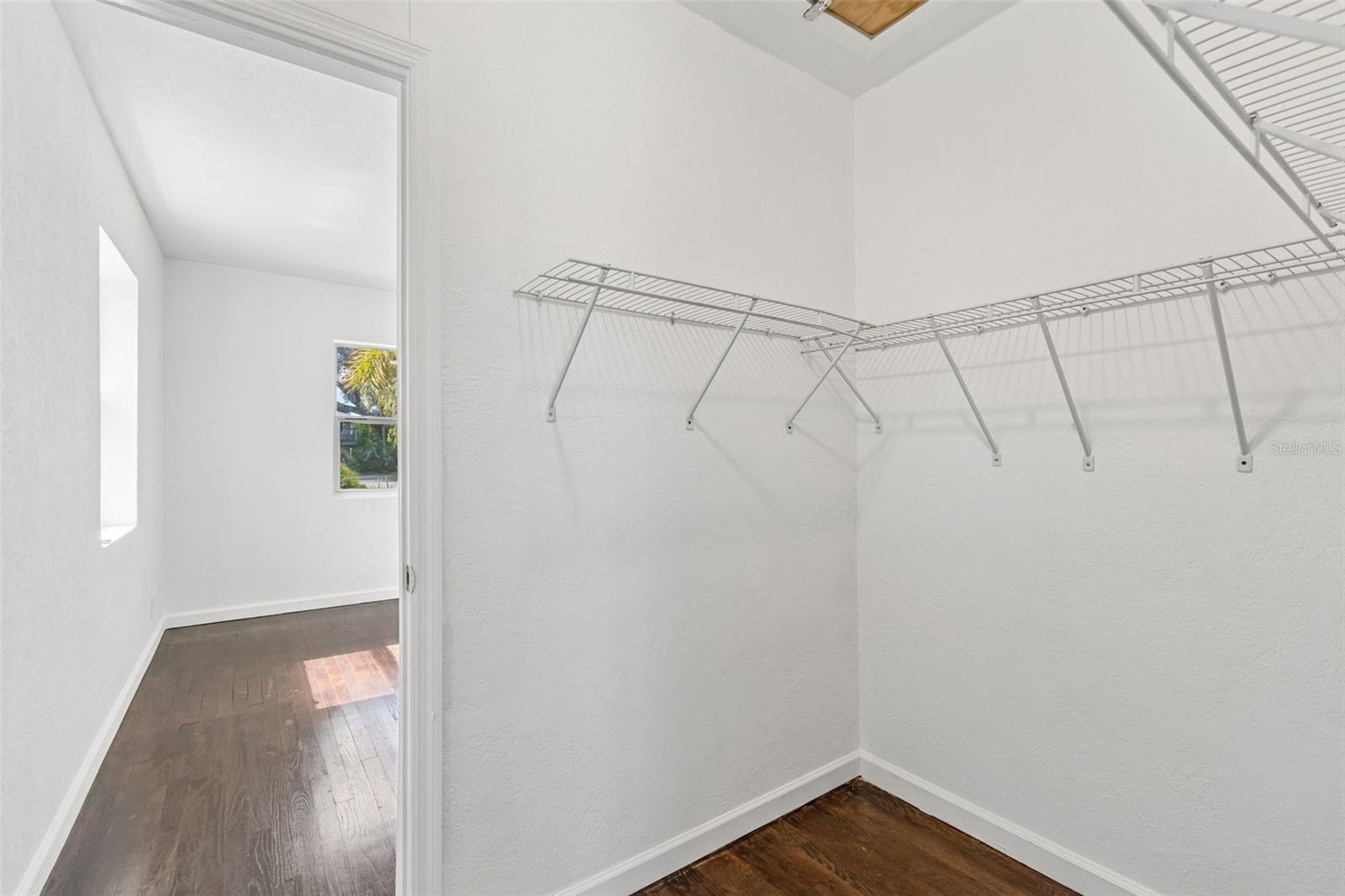 3737 BURLINGTON AVE N, ST PETERSBURG, FL, 33713