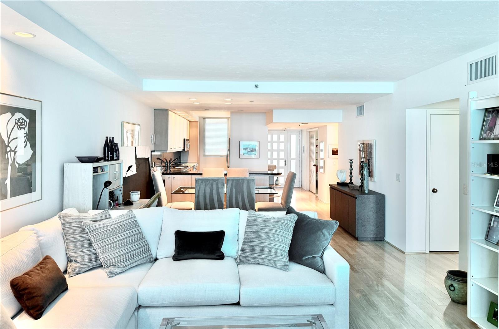 1135 GULF OF MEXICO DR #505, LONGBOAT KEY, FL, 34228