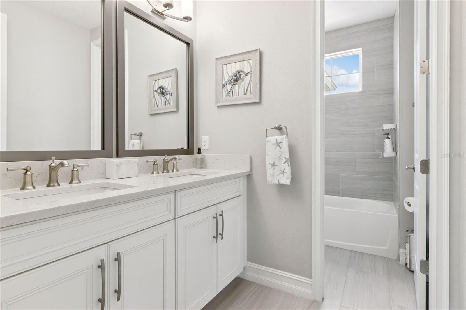 3028 CHRISTOPHERS WATCH LN, RUSKIN, FL, 33570