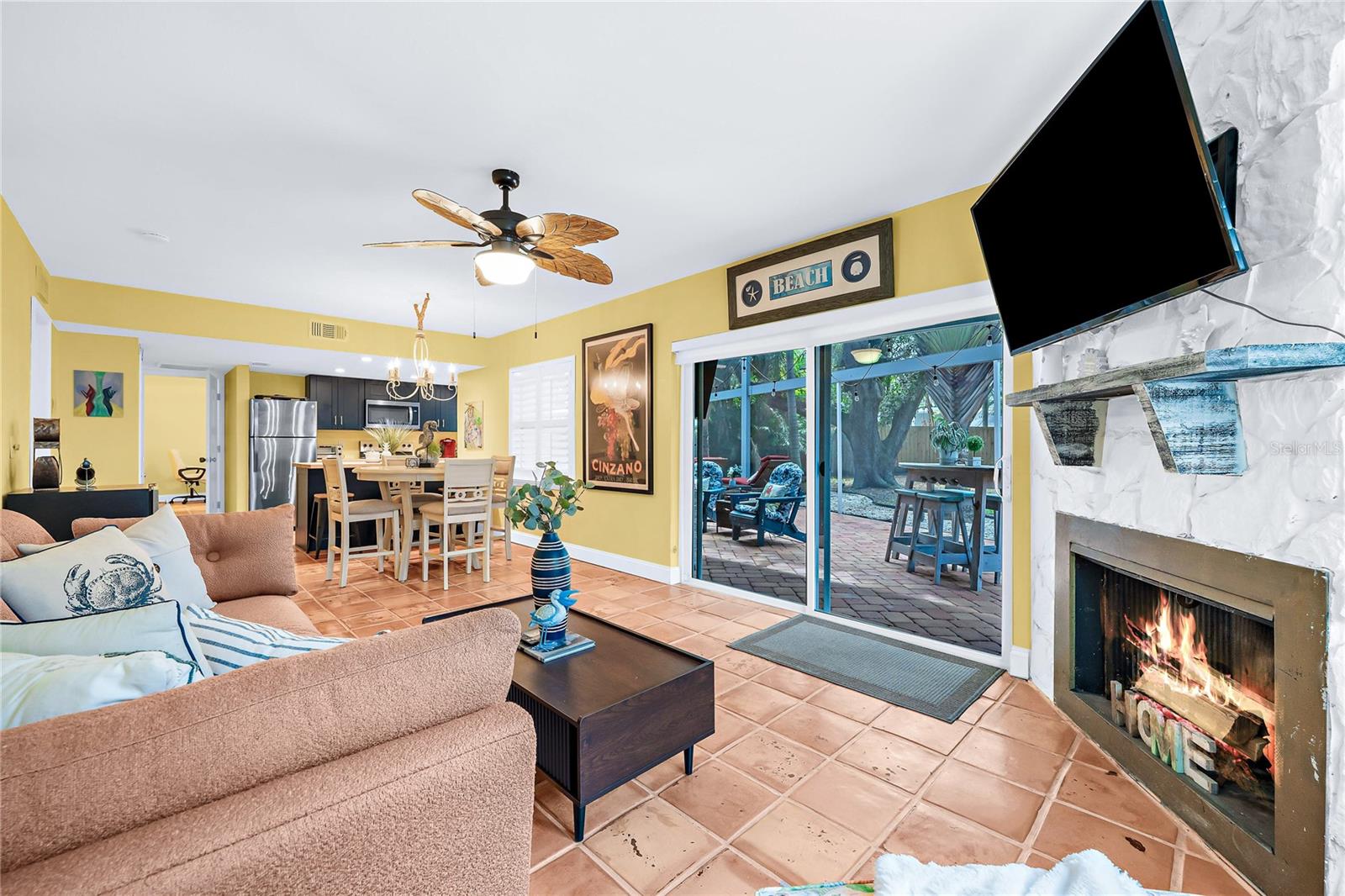 201 LAGOON DR, PALM HARBOR, FL, 34683