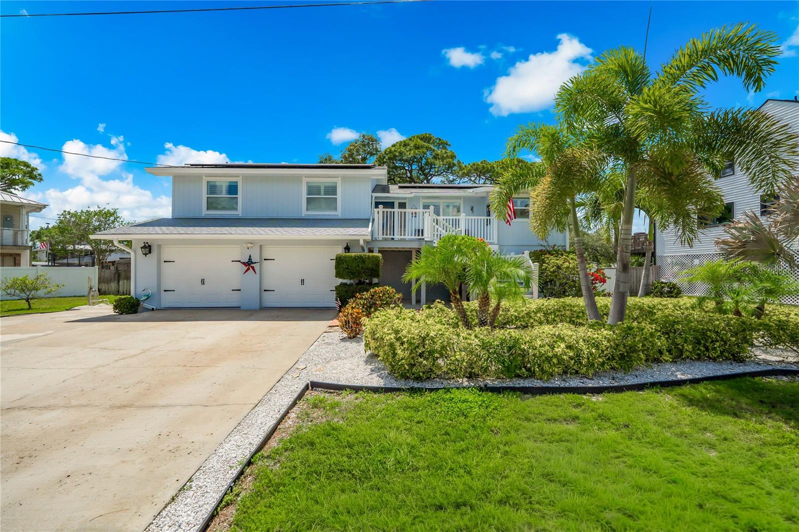 201 LAGOON DR, PALM HARBOR, FL, 34683
