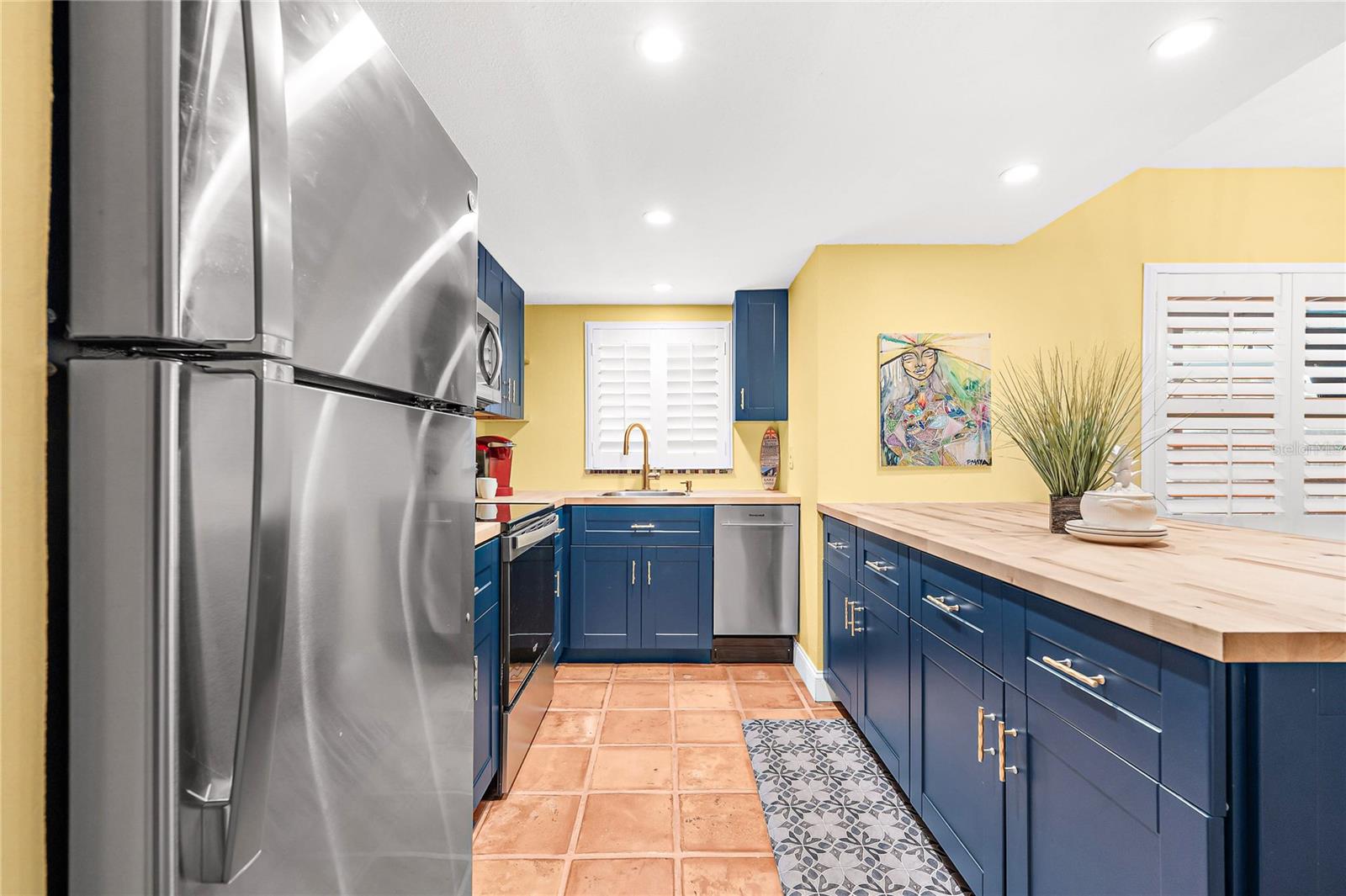 201 LAGOON DR, PALM HARBOR, FL, 34683