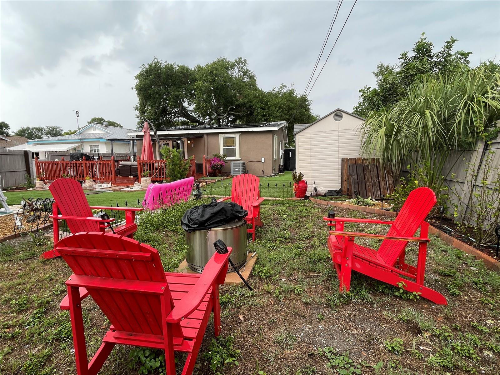 8002 48TH AVE N, ST PETERSBURG, FL, 33709