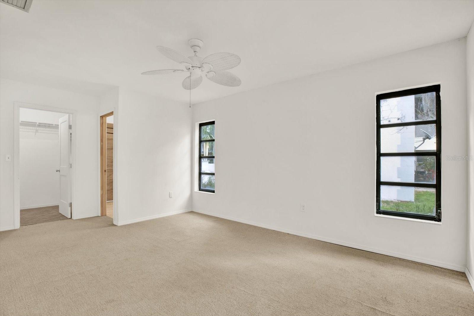 4420 MARINE PKWY, NEW PORT RICHEY, FL, 34652