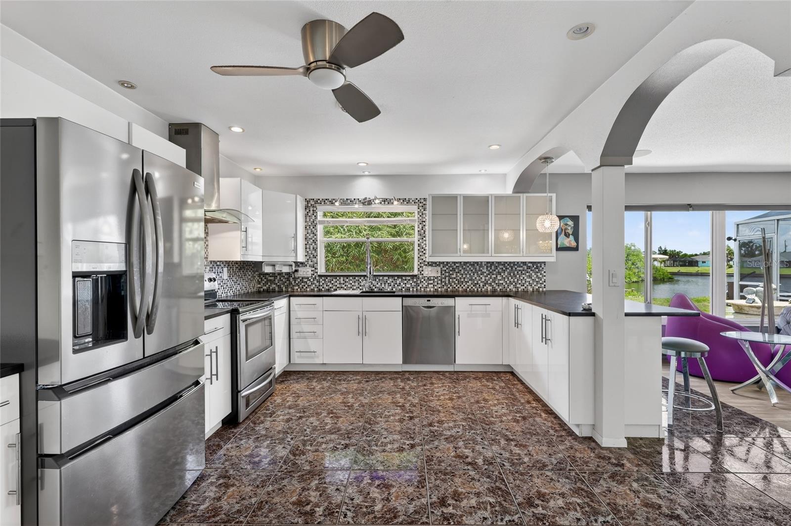 4258 GILLOT BLVD, PORT CHARLOTTE, FL, 33981